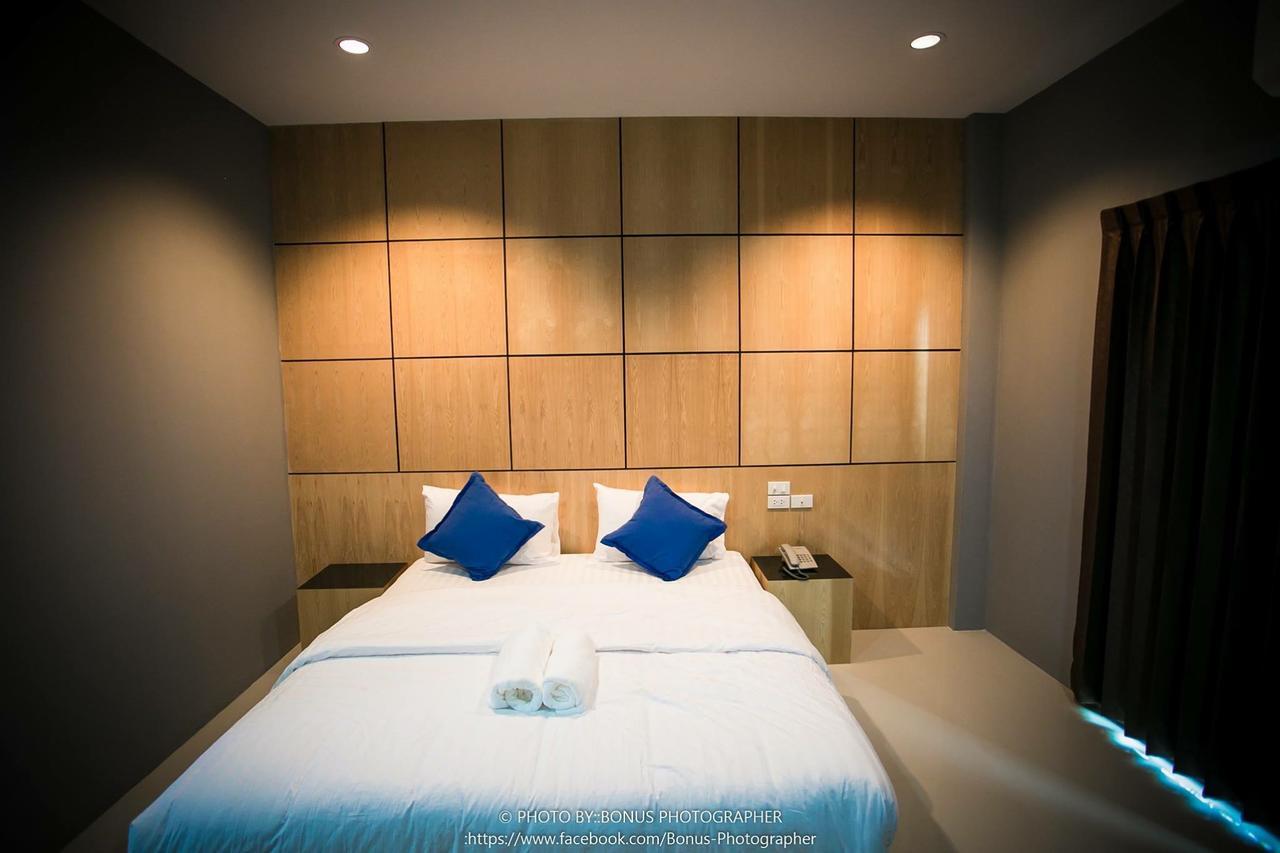 Hobby Hotel Uttaradit Eksteriør bilde